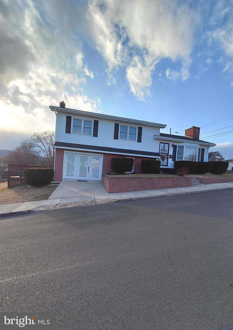 112 Grant Street, Petersburg