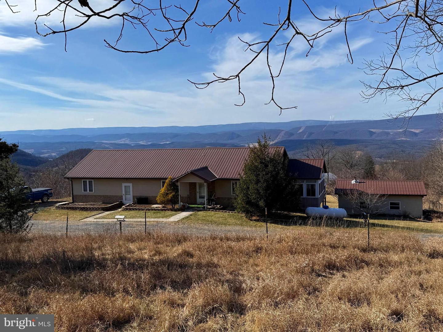 2717 Williamsport Road, Lahmansville