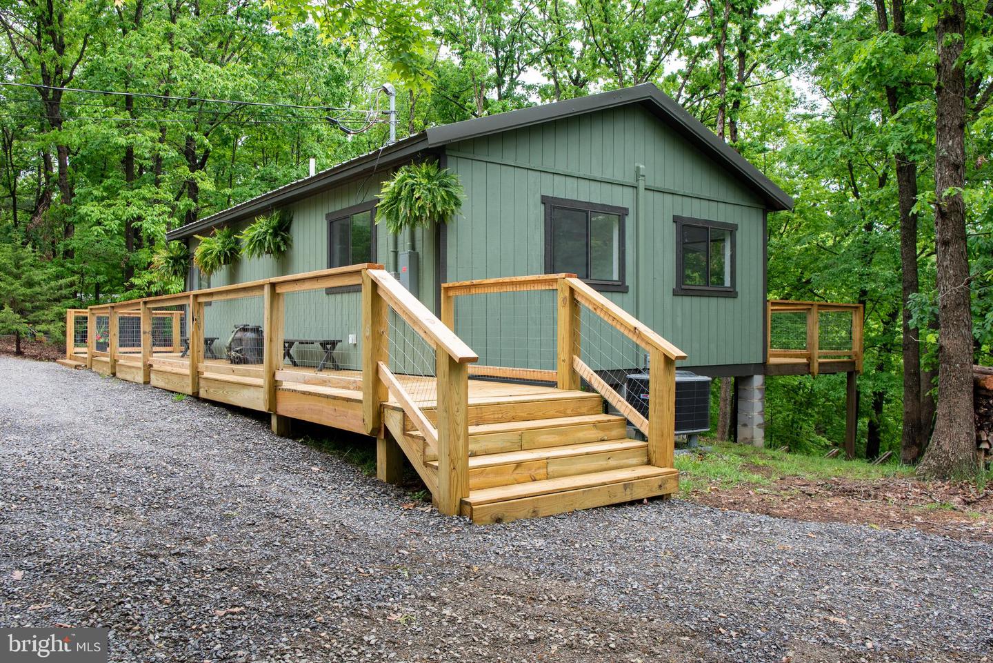 737 Snyders Ridge Road, Mathias
