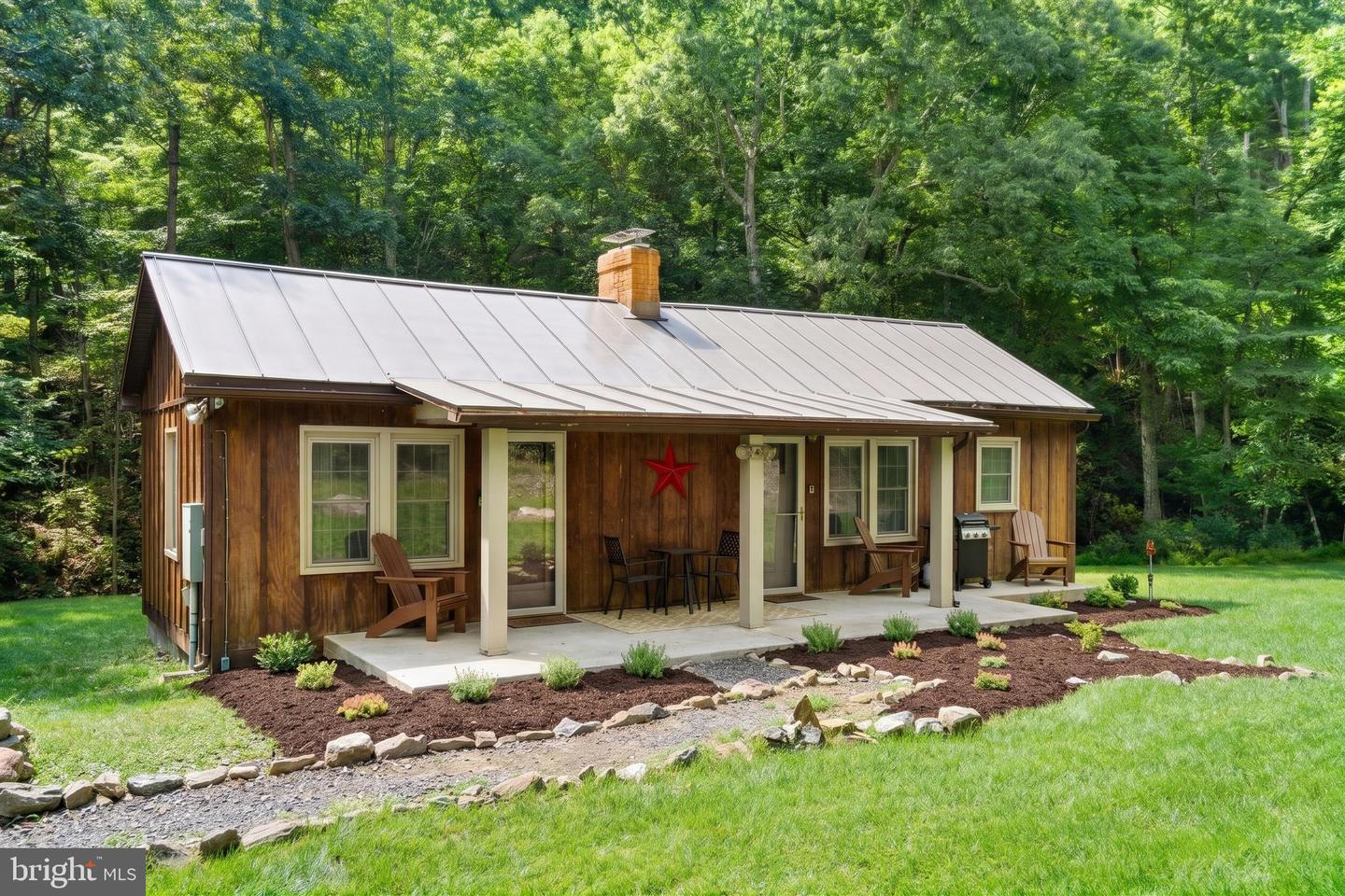 1789 Helmick Rock Road, Mathias