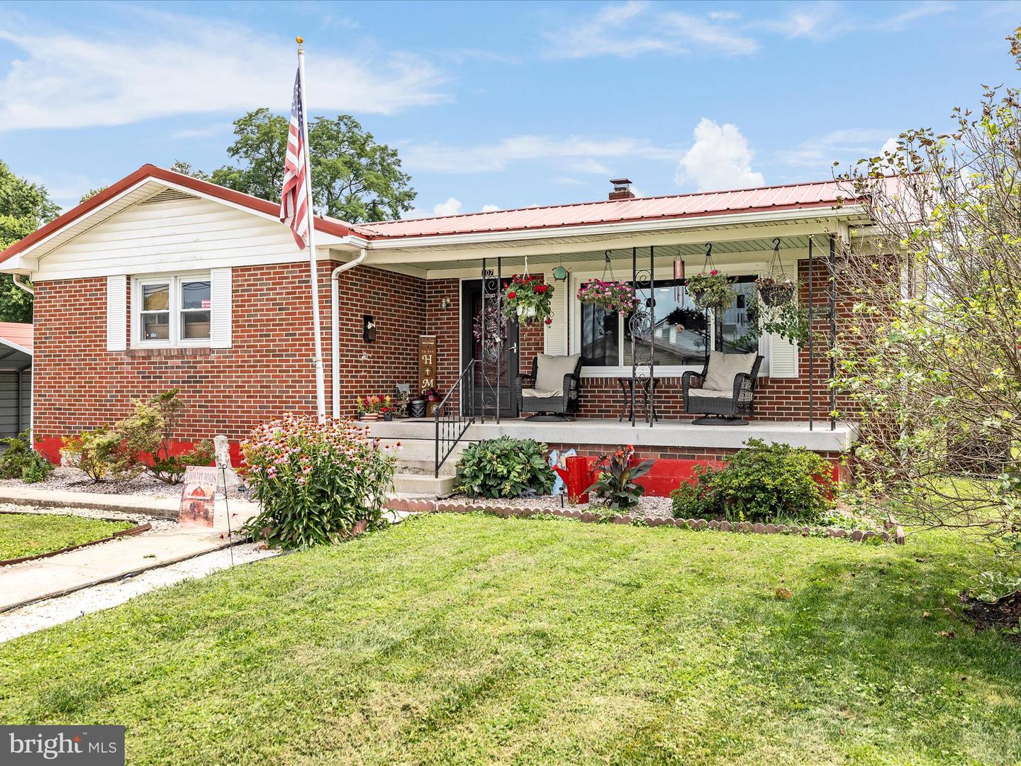 207 Clements Street, Moorefield