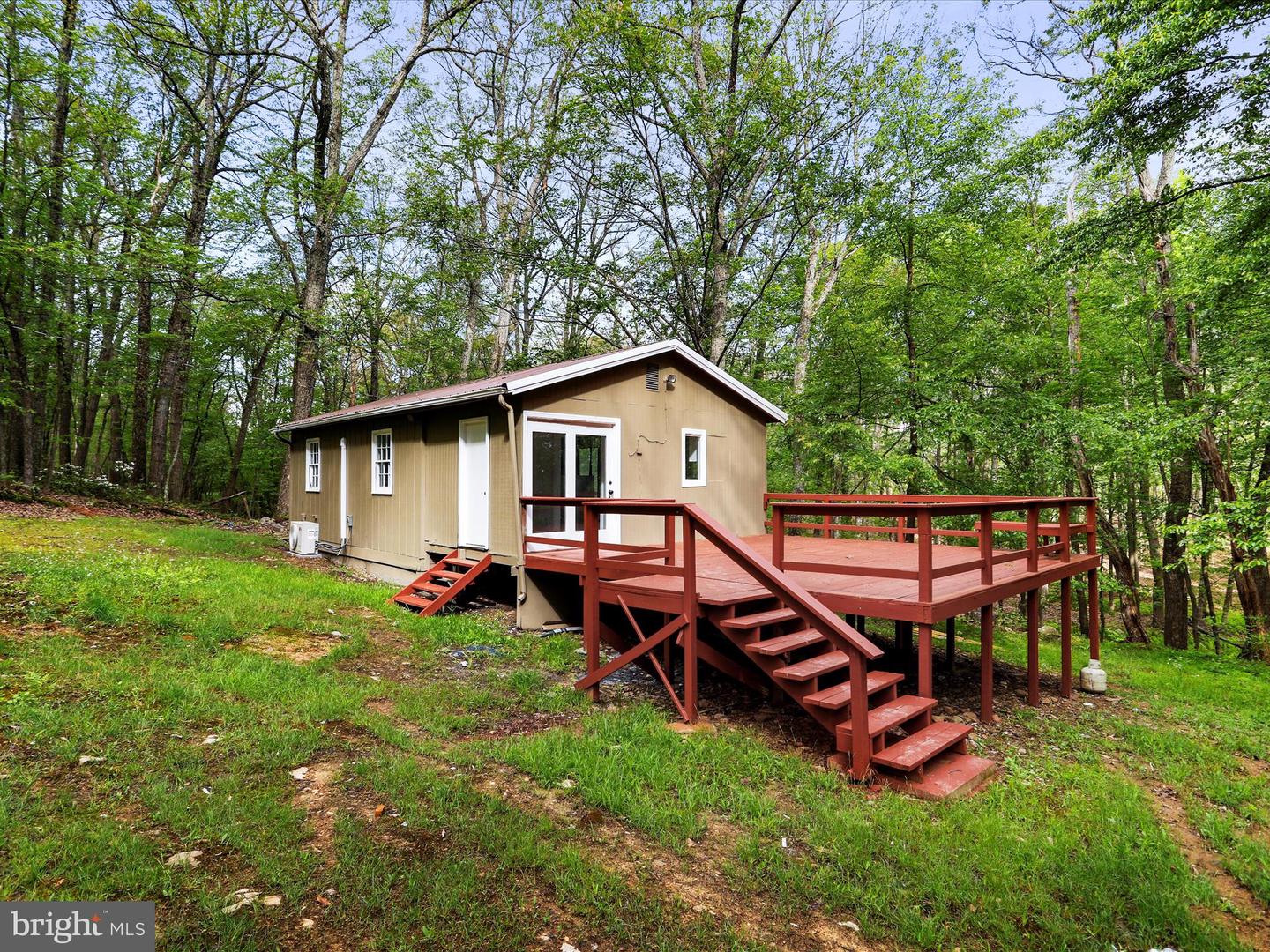 153 Bear Track Road, Augusta