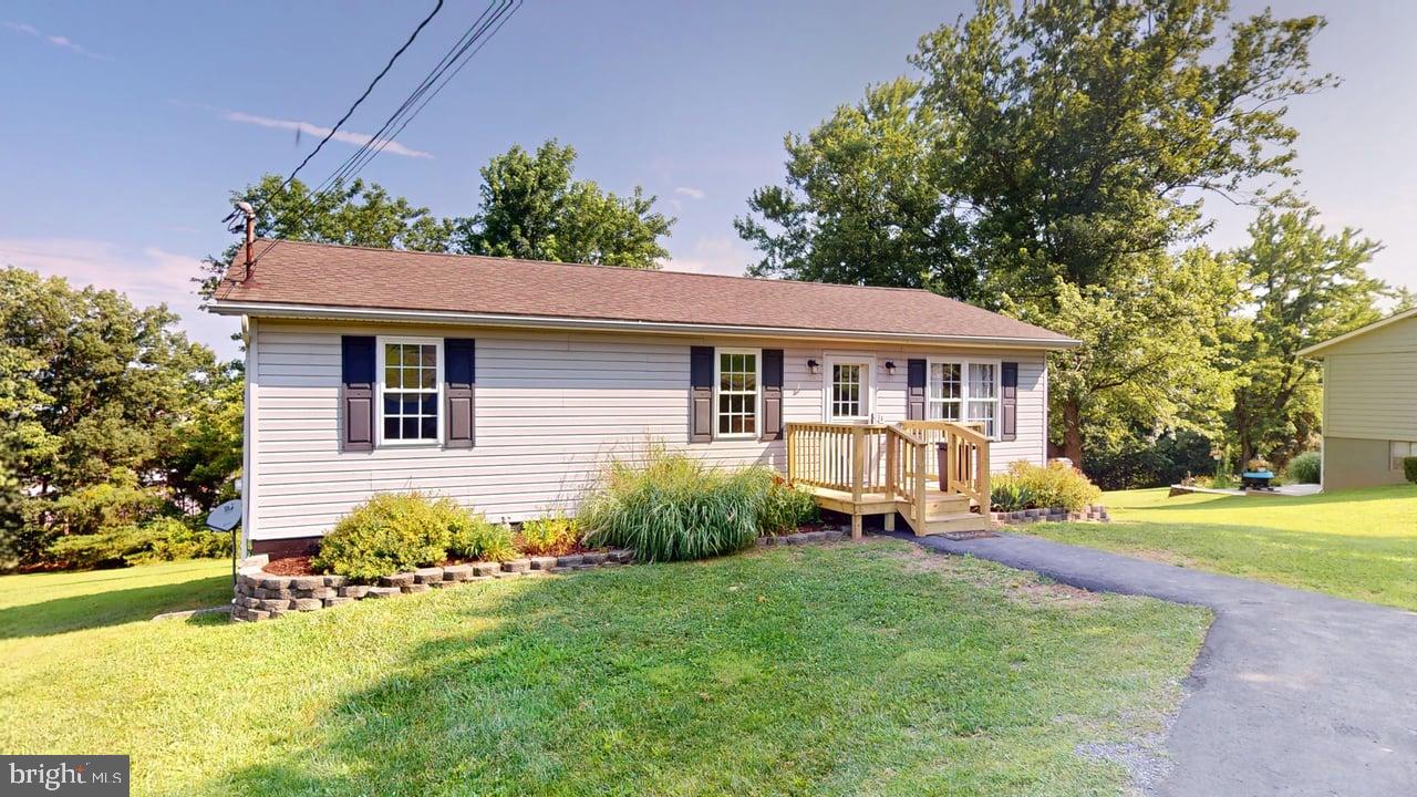 174 Peach Drive, Romney