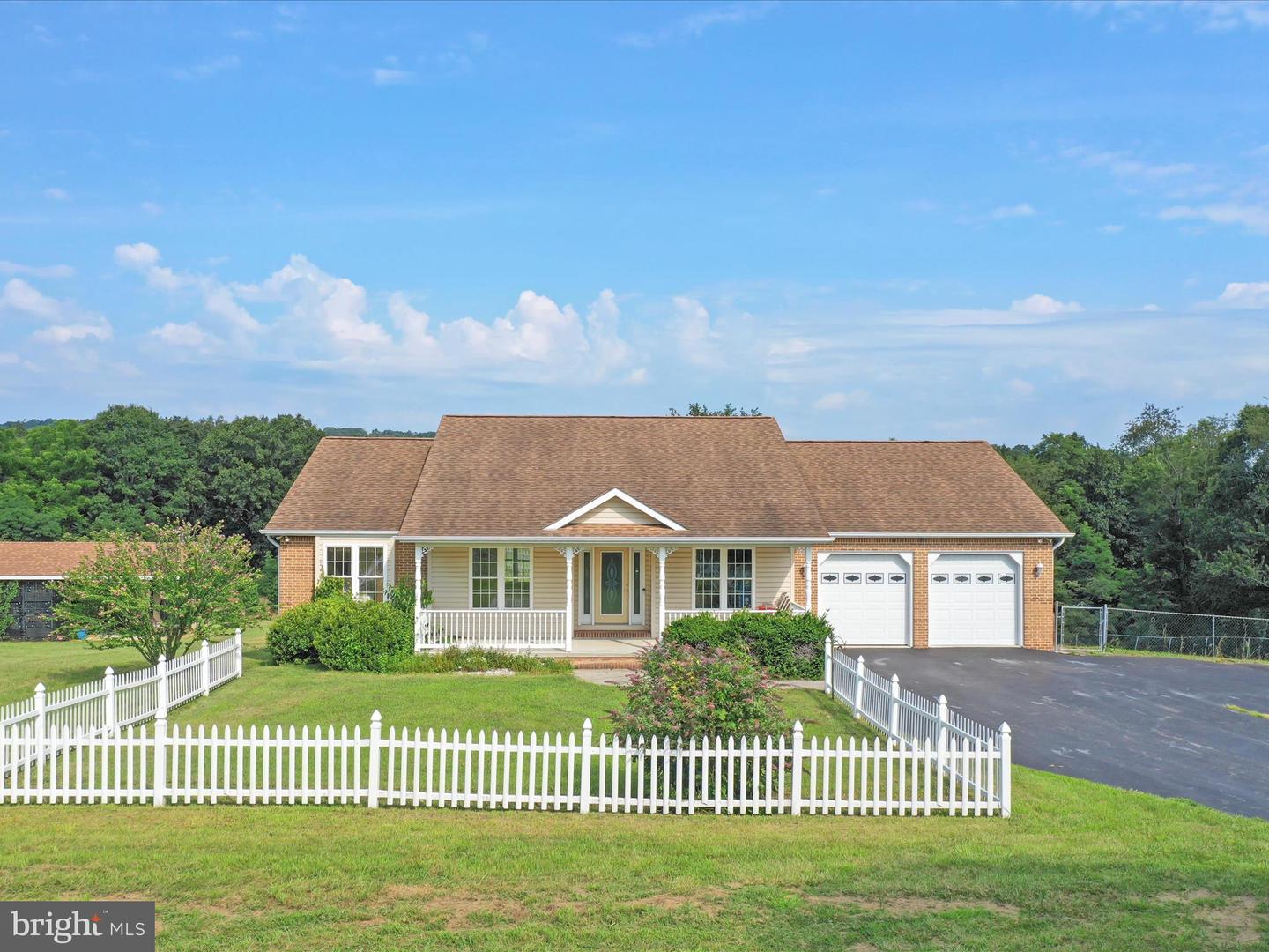 47 Perry Lane, Slanesville