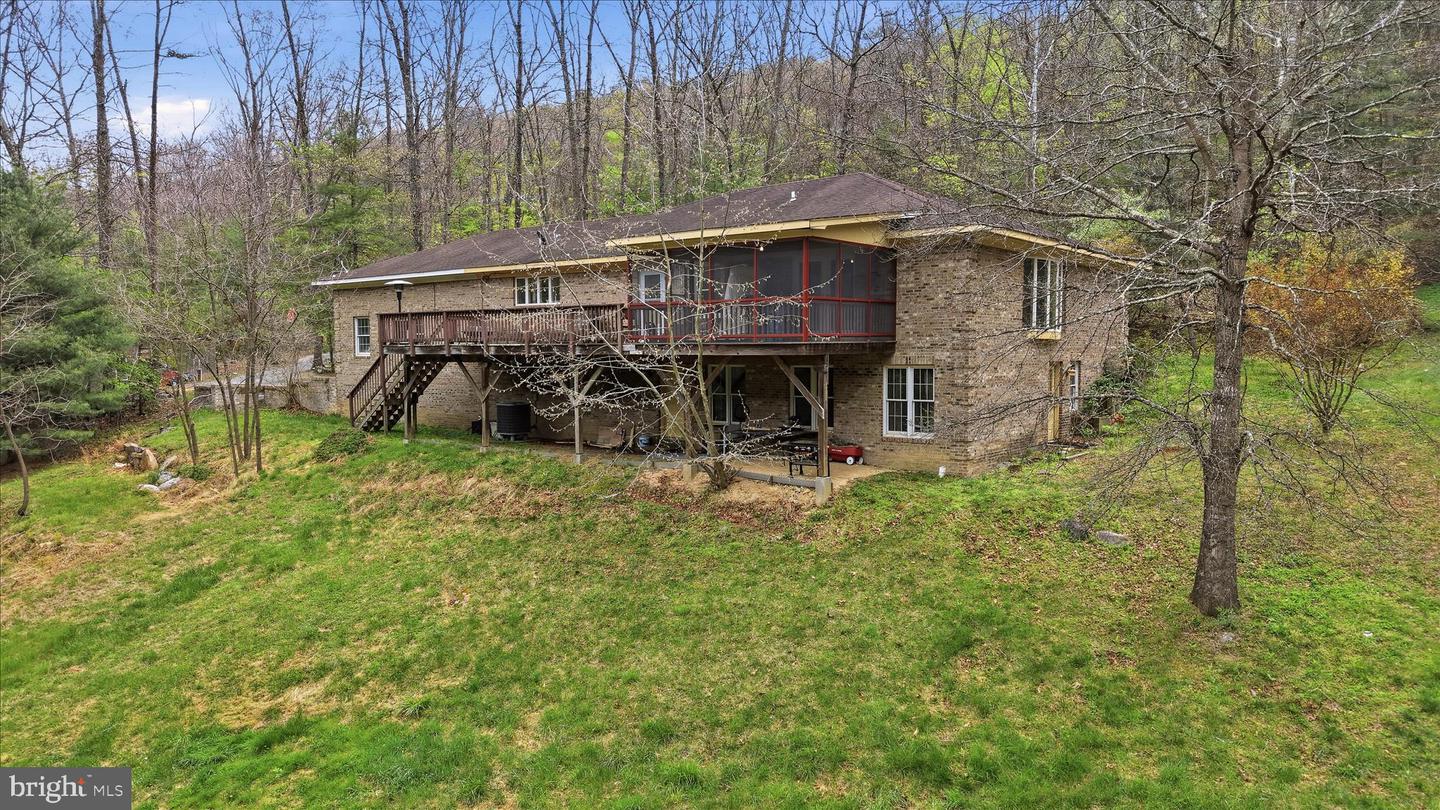 783 Ritters Valley Drive