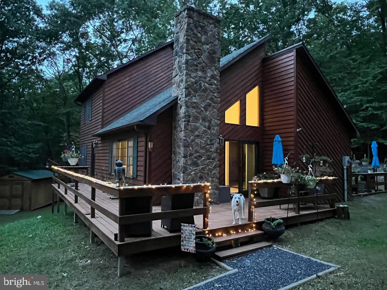 945 White Oak Trl