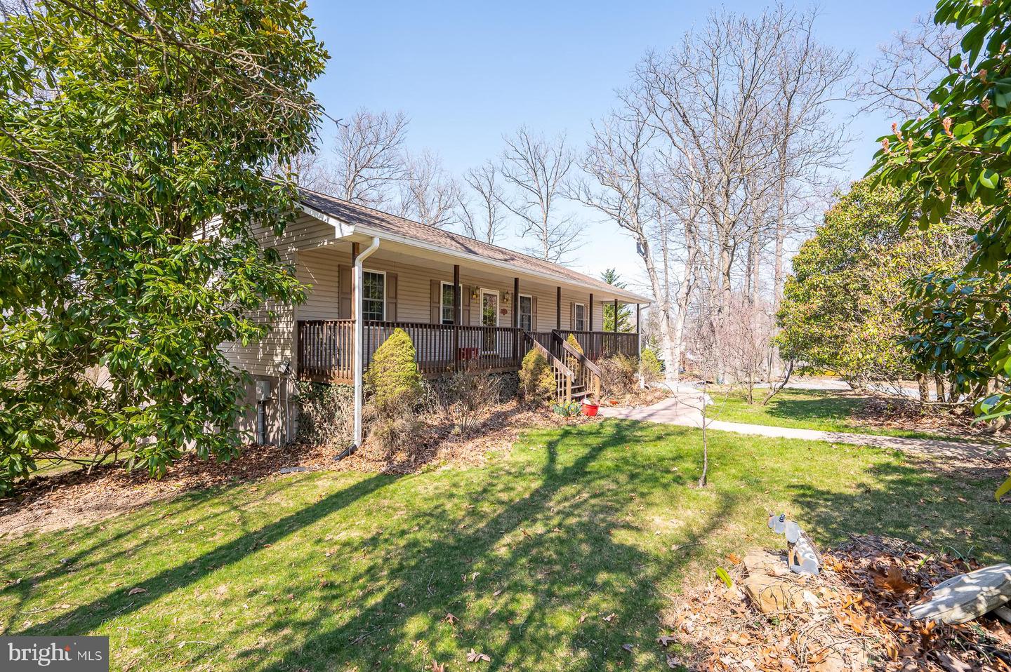 287 Sawyer Drive, Harpers Ferry