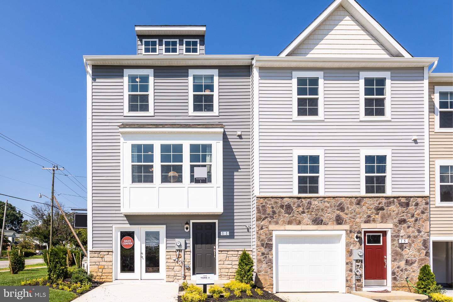 65 Grand Palace Drive, Charles Town