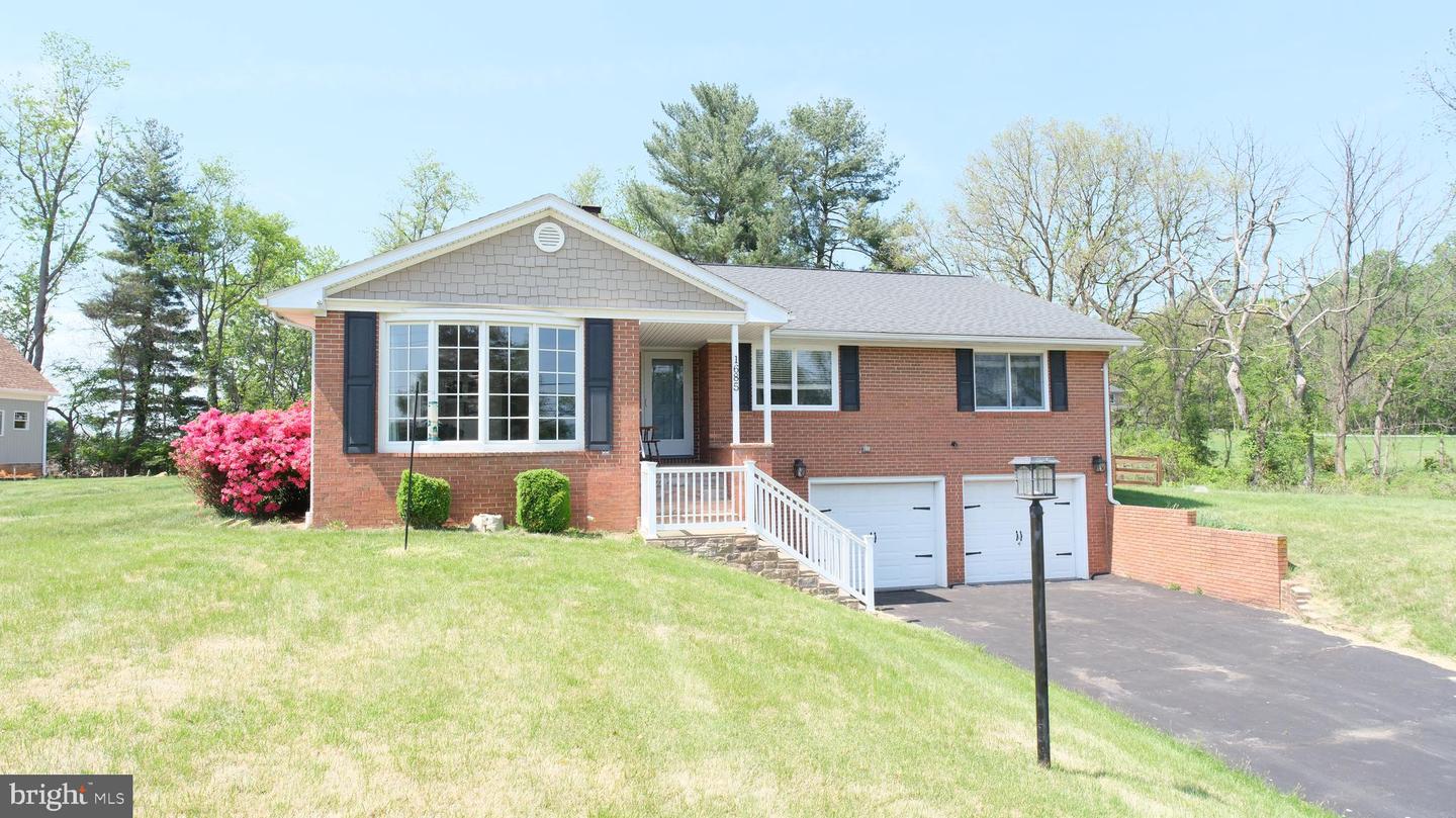 1685 Tuscawilla Drive, Charles Town