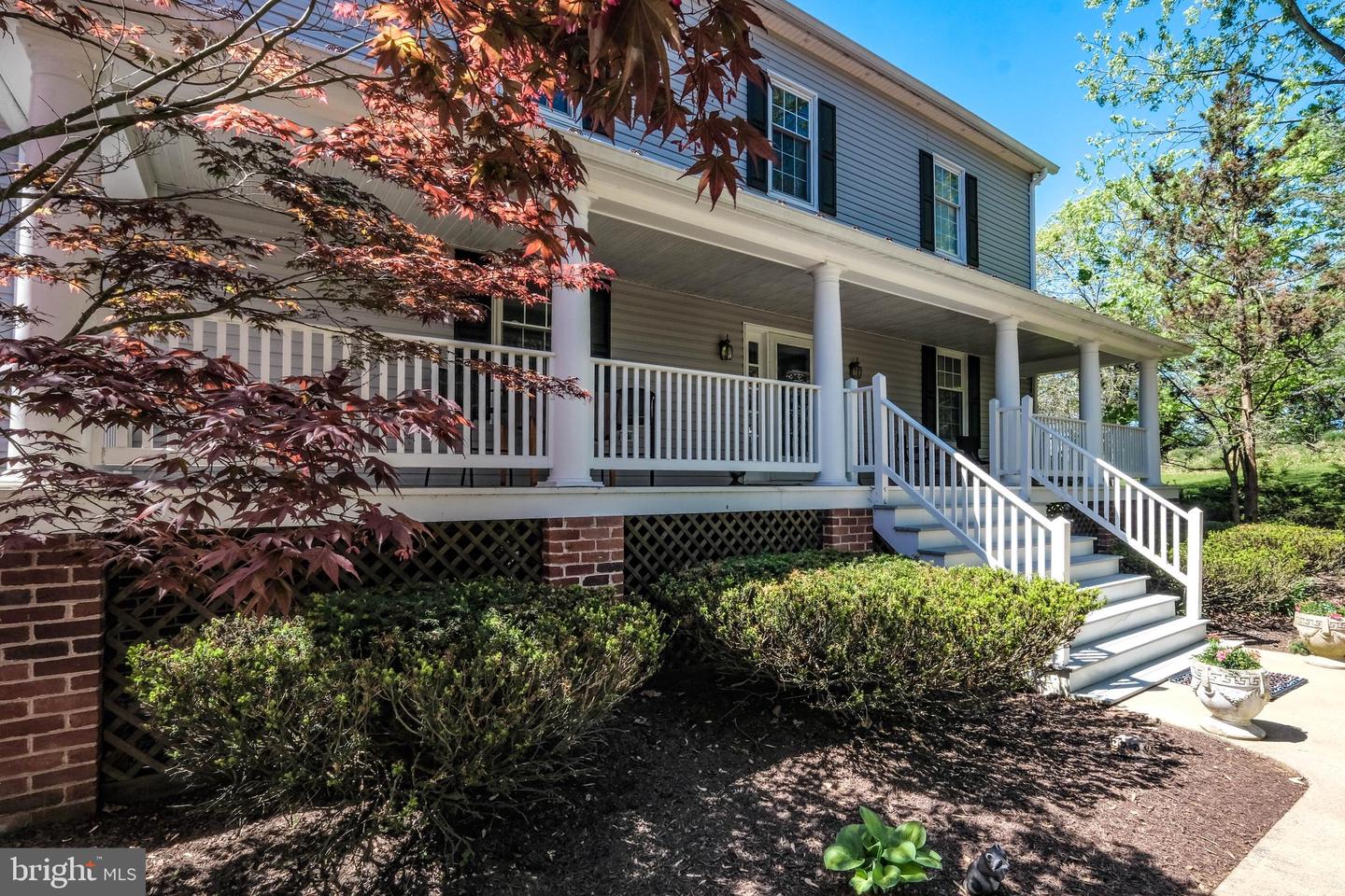 656 Old Cave Road, Charles Town