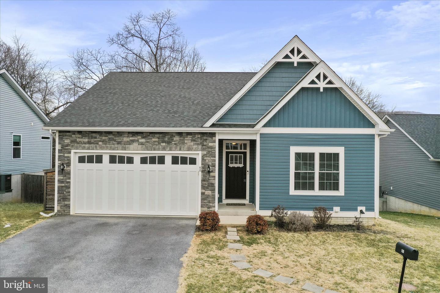 60 Village Circle, Harpers Ferry