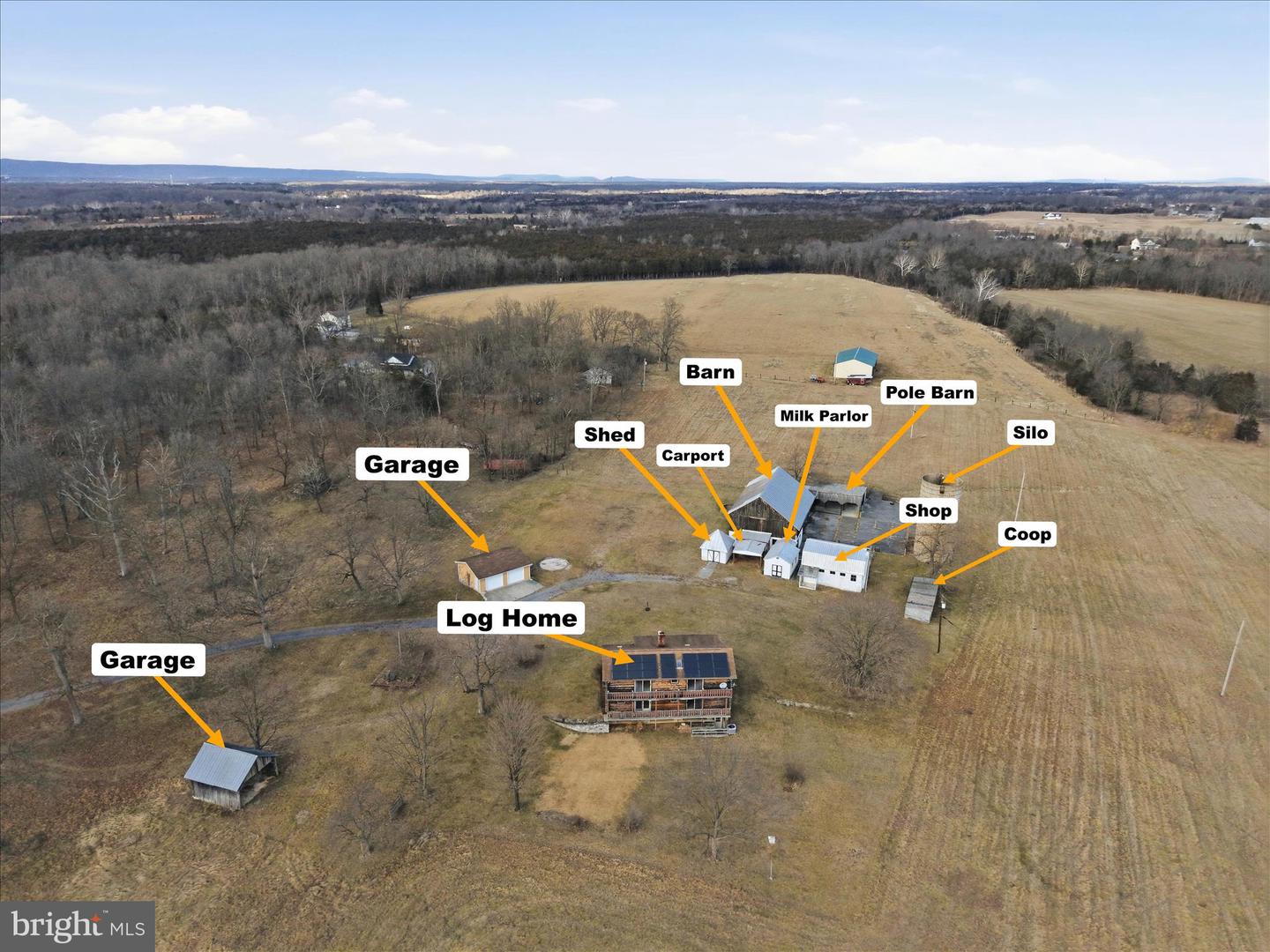 2048 Hinton Road, Kearneysville