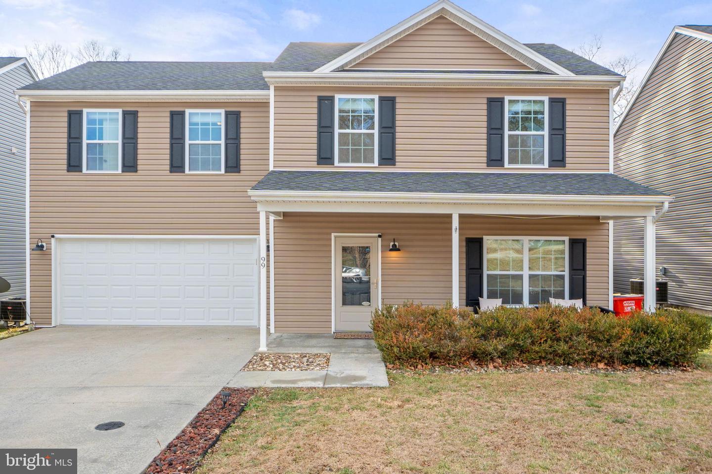 99 Nathaniel Drive, Charles Town