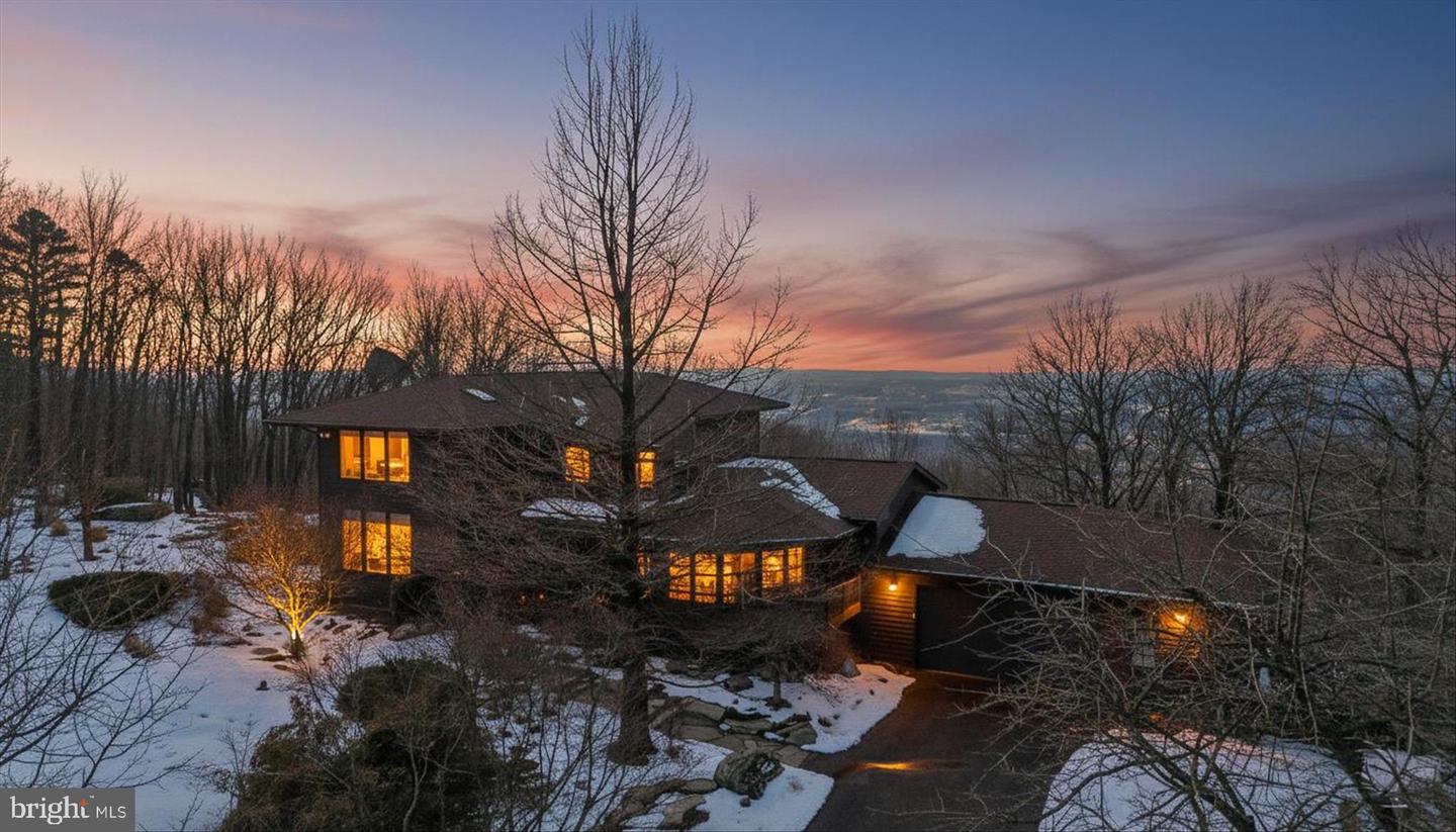 1156 Eagles Nest Lane, Harpers Ferry