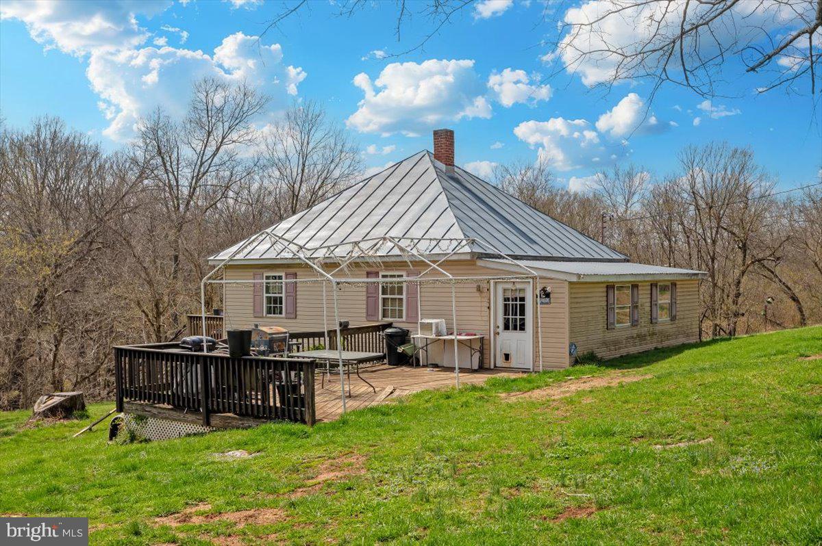 141 Millville Hill Road, Millville