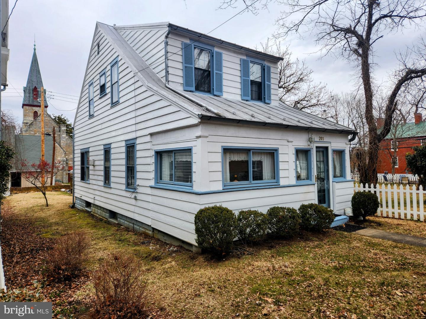 203 W New W, Shepherdstown
