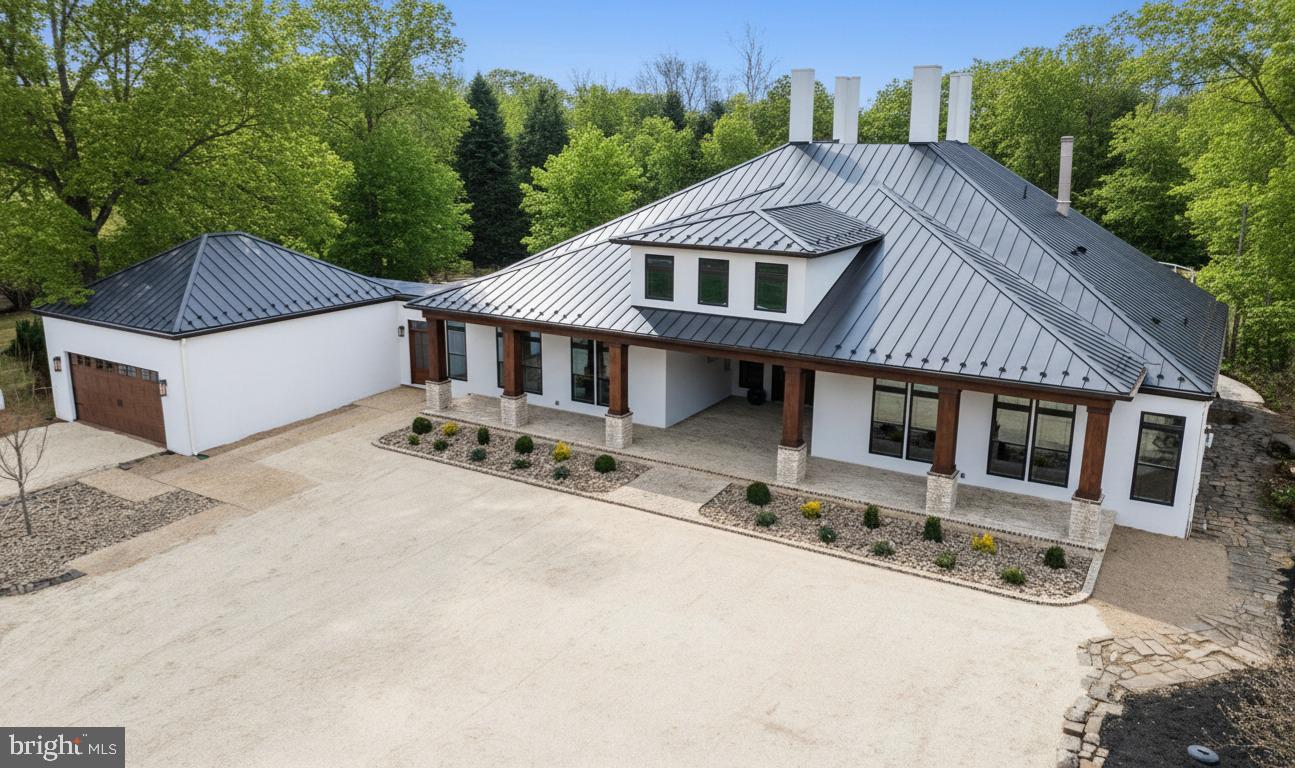 265 Mistletoe Ln