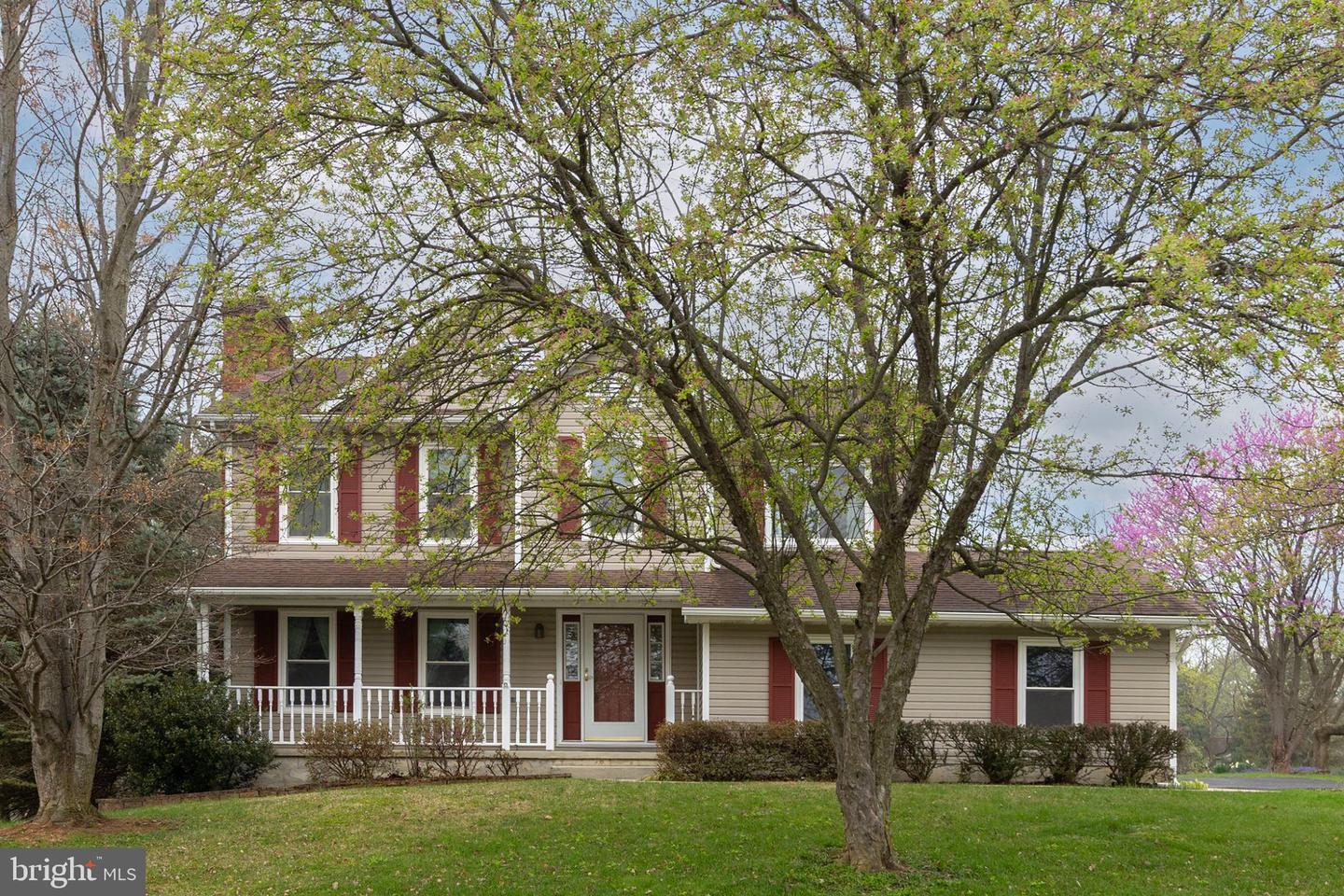 124 Deerfield Drive, Charles Town