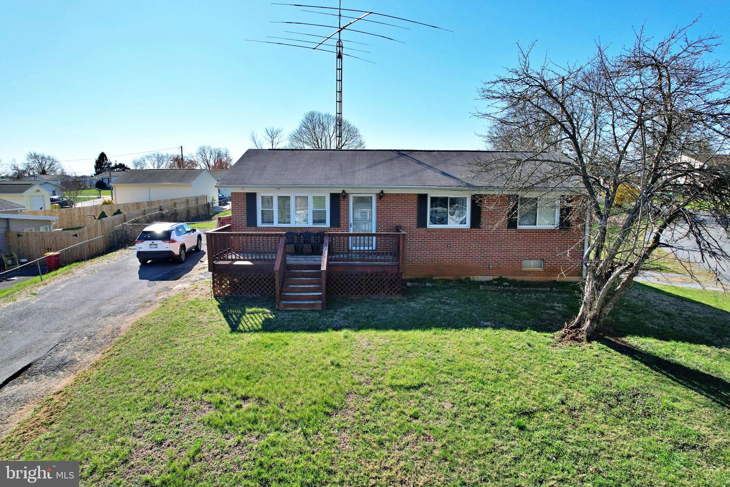 133 Lemon Road, Ranson