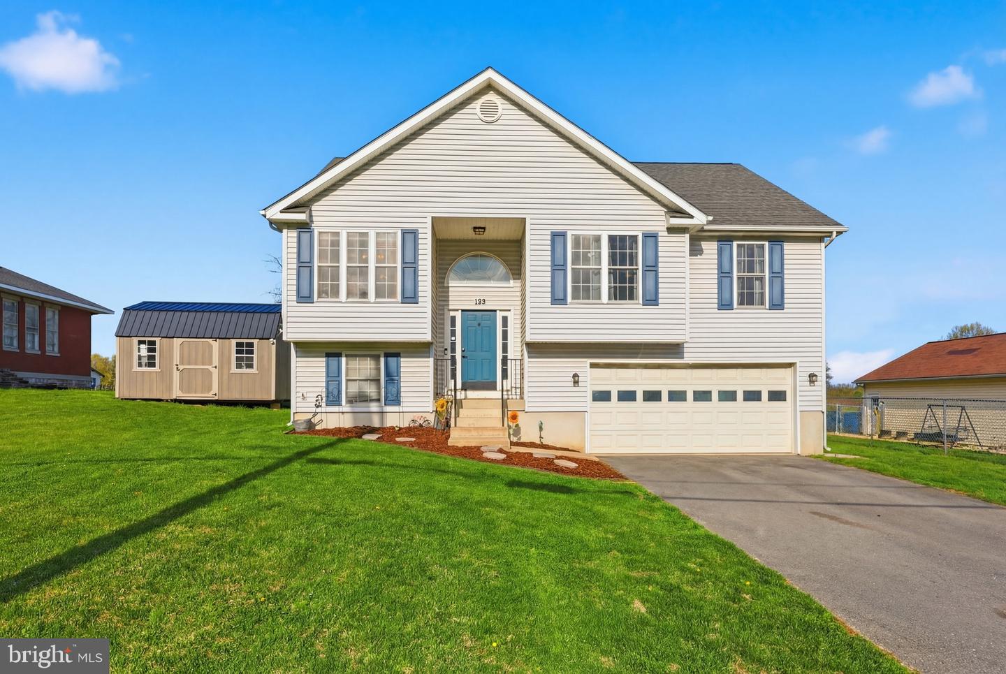 123 4th Street, Shenandoah Junction