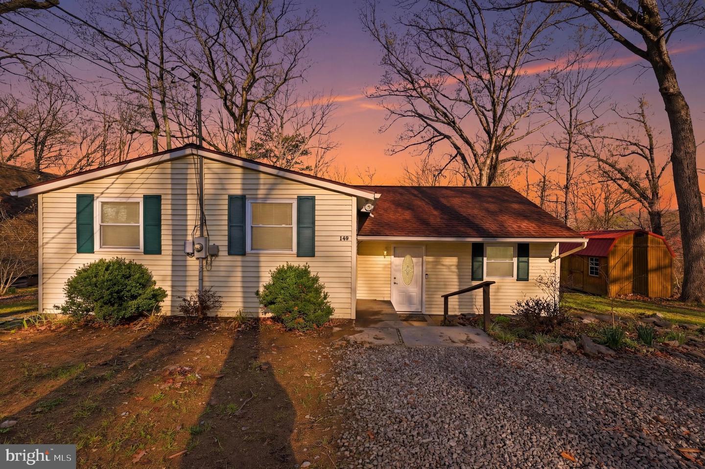 149 Red Squirrel Road, Harpers Ferry