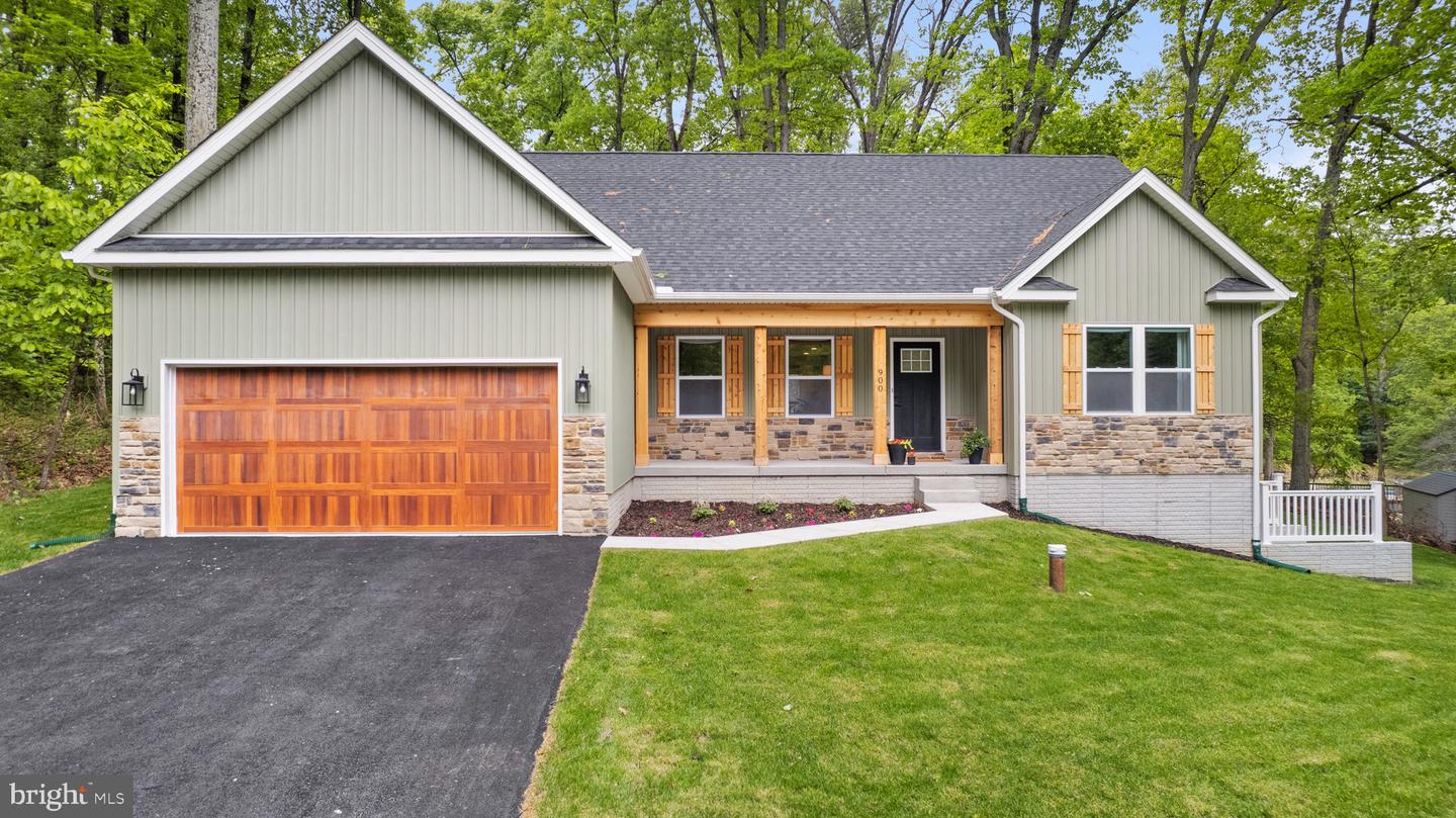900 Bunny Lane, Harpers Ferry