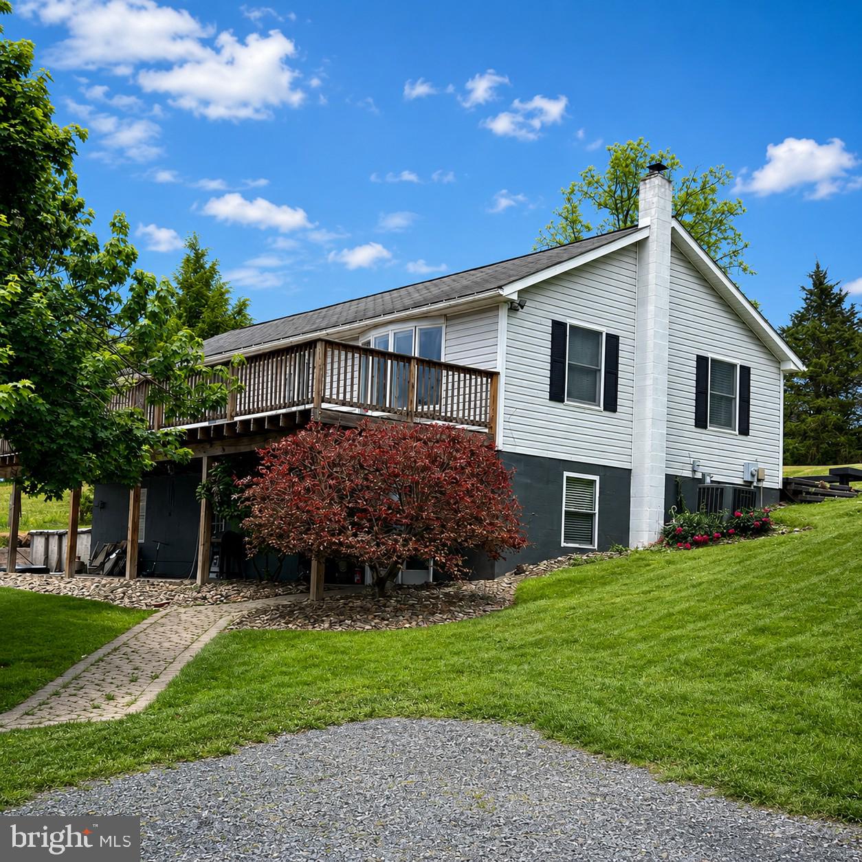 365 Shadowhawk Lane, Kearneysville