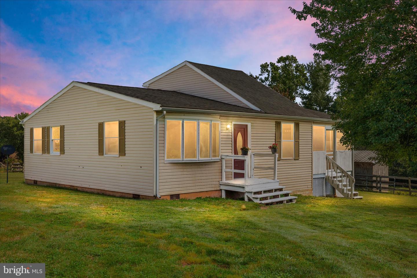 82 Pond Road