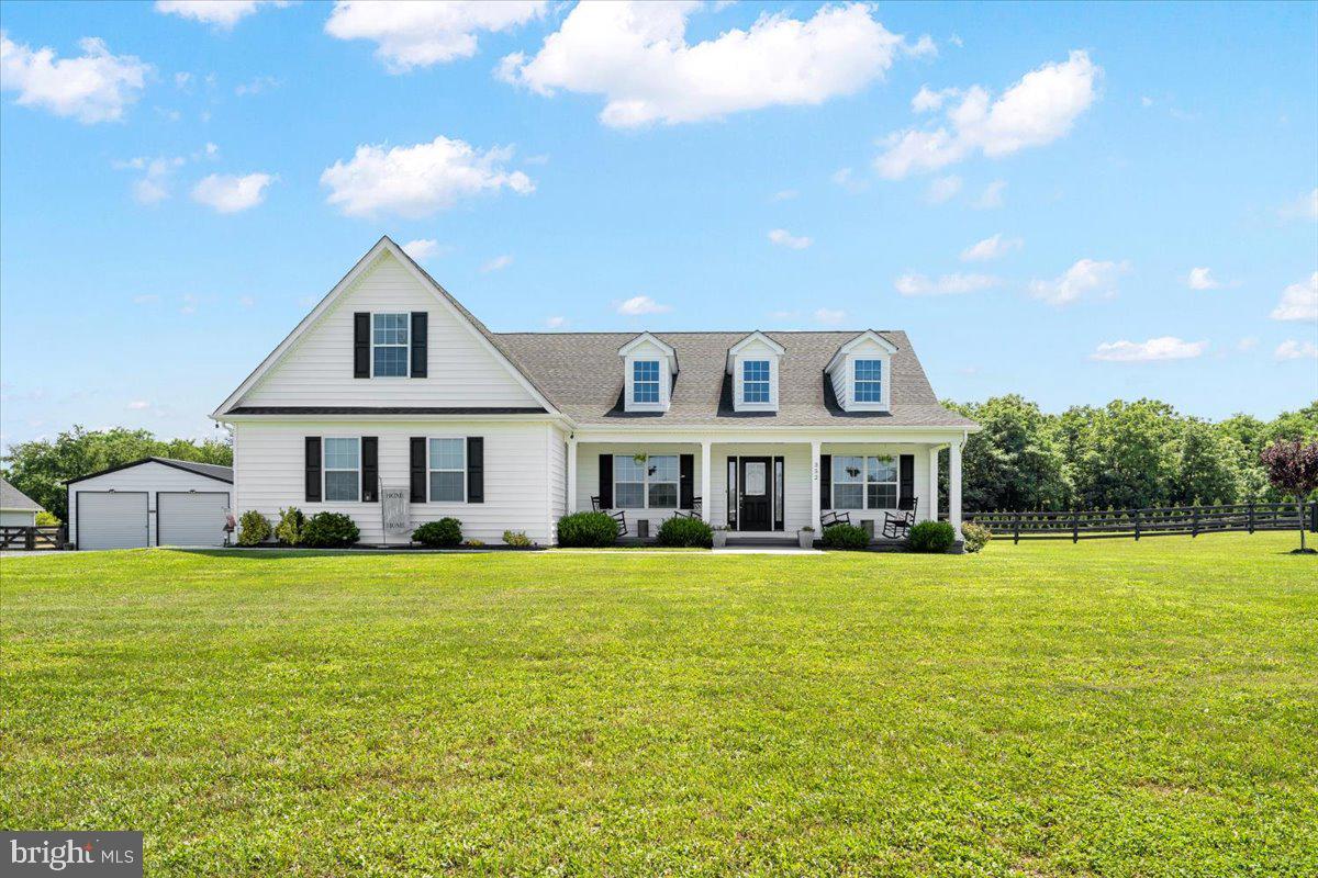 352 Basset Lane