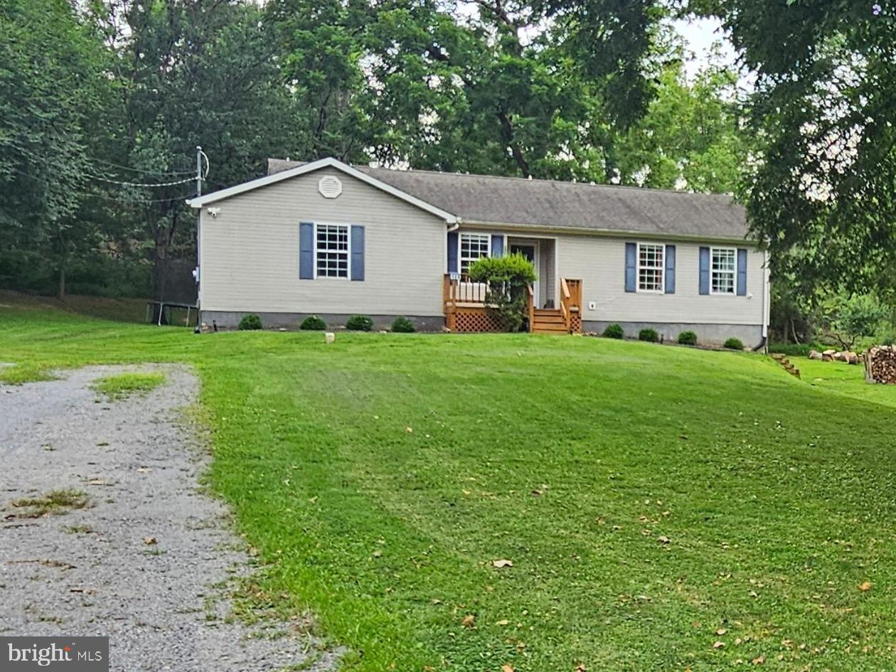 180 Foothill Lane