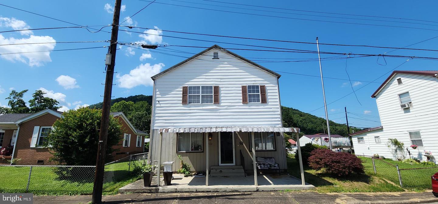 502 Alexander St, Cedar Grove