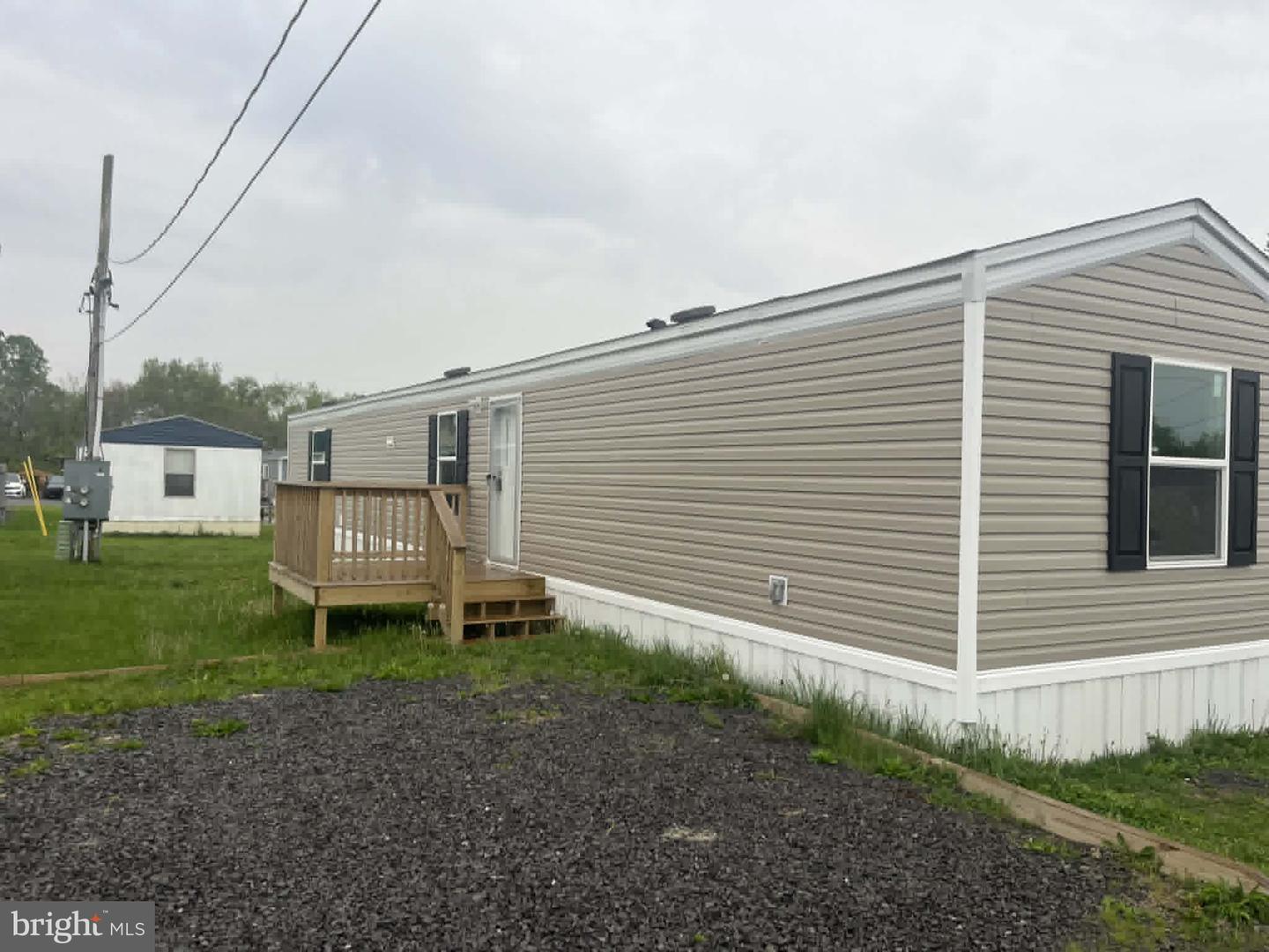 61 Saint Clairs Village, Morgantown