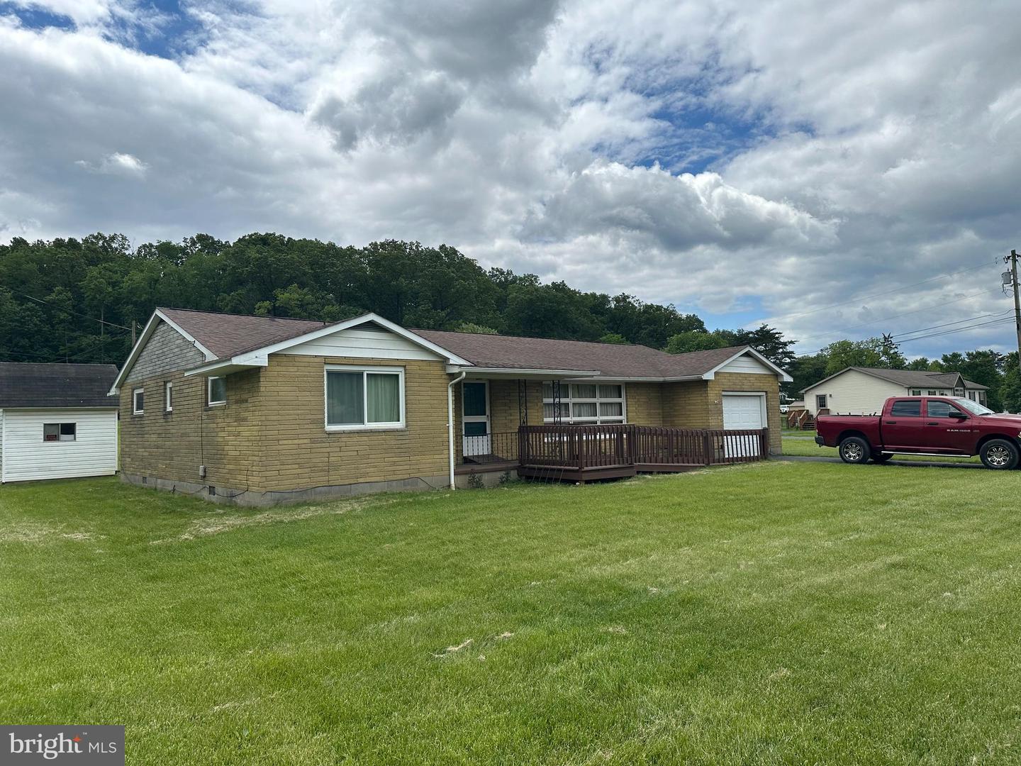 177 Fort Ashby Road, Fort Ashby