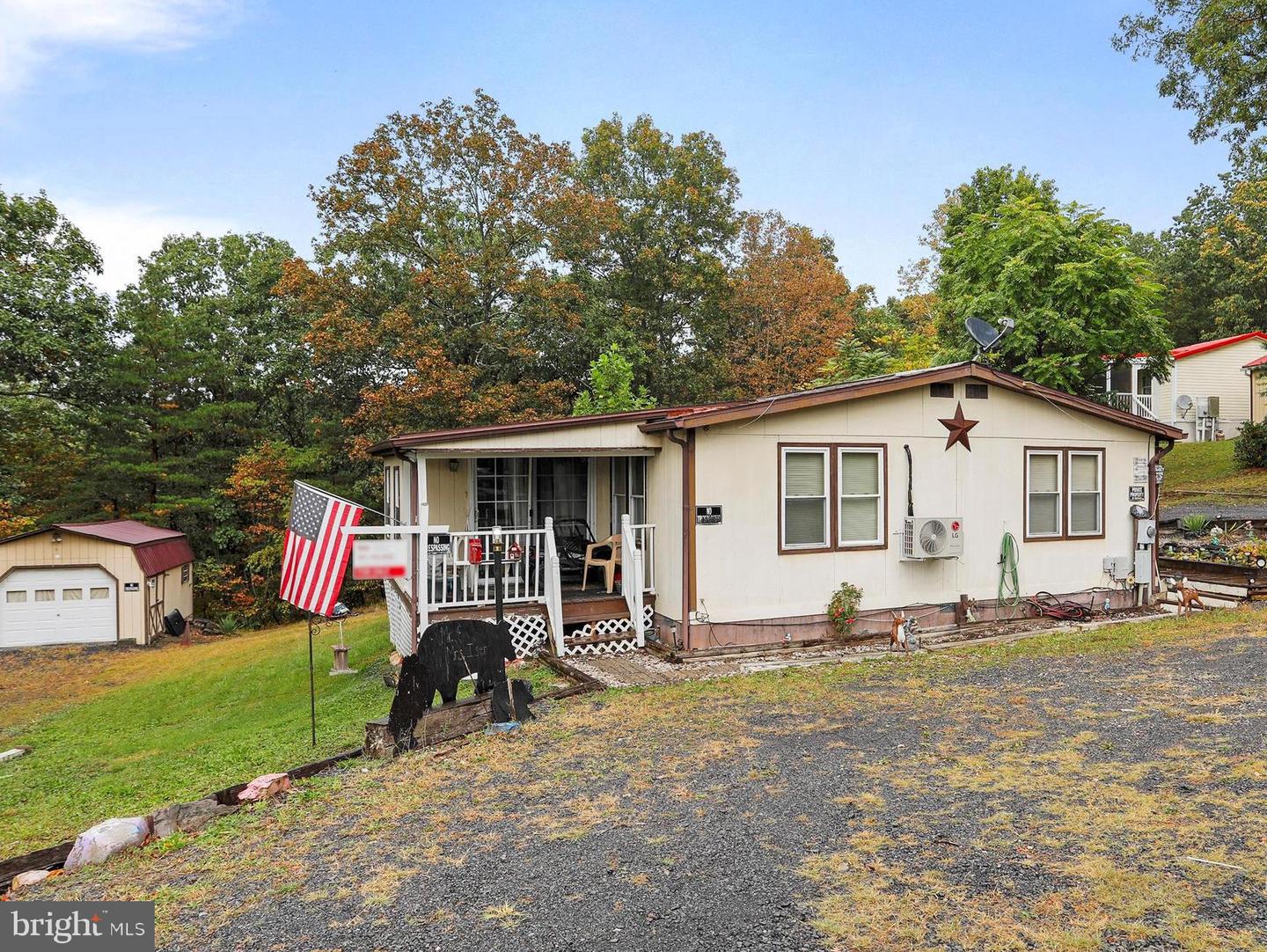 141 Birch Lane, Ridgeley
