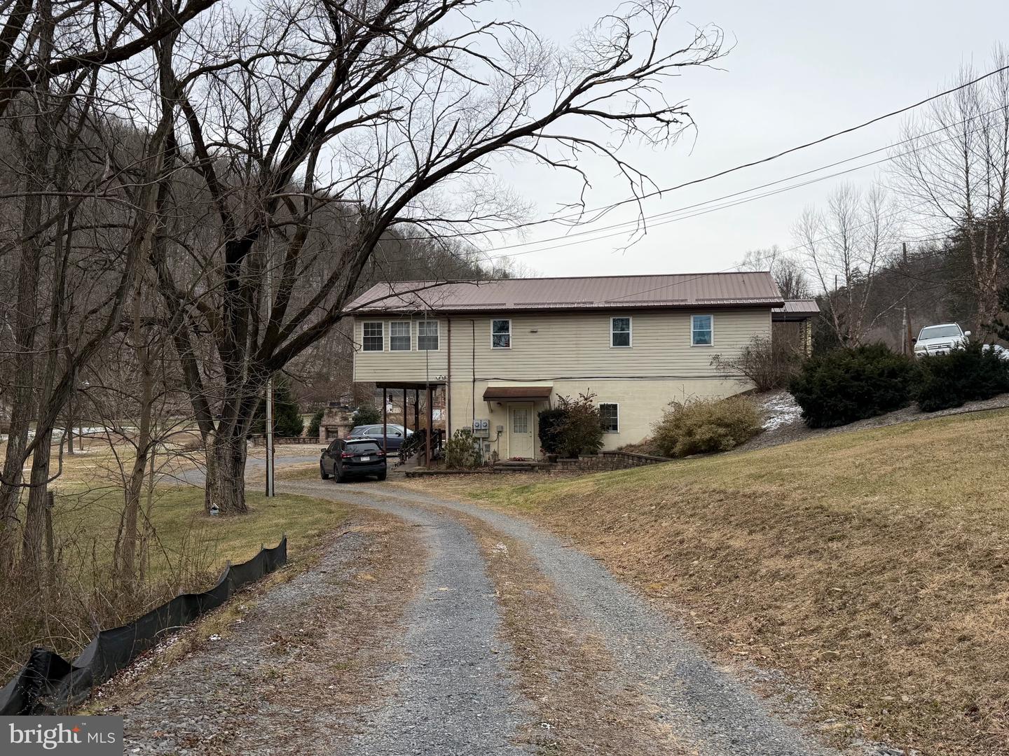 7986 Frankfort Highway