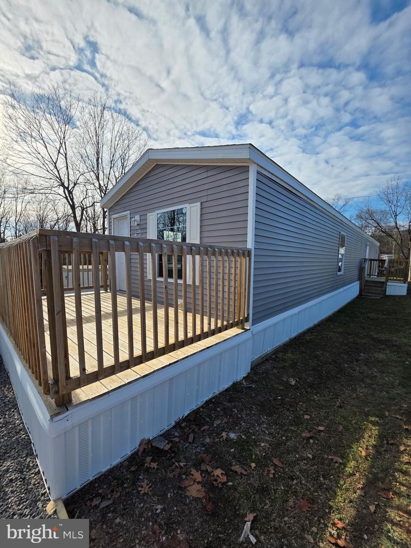 20 South Kenny Drive