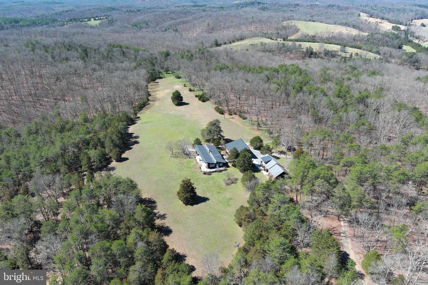 563 Valley Forge Lane, Burlington