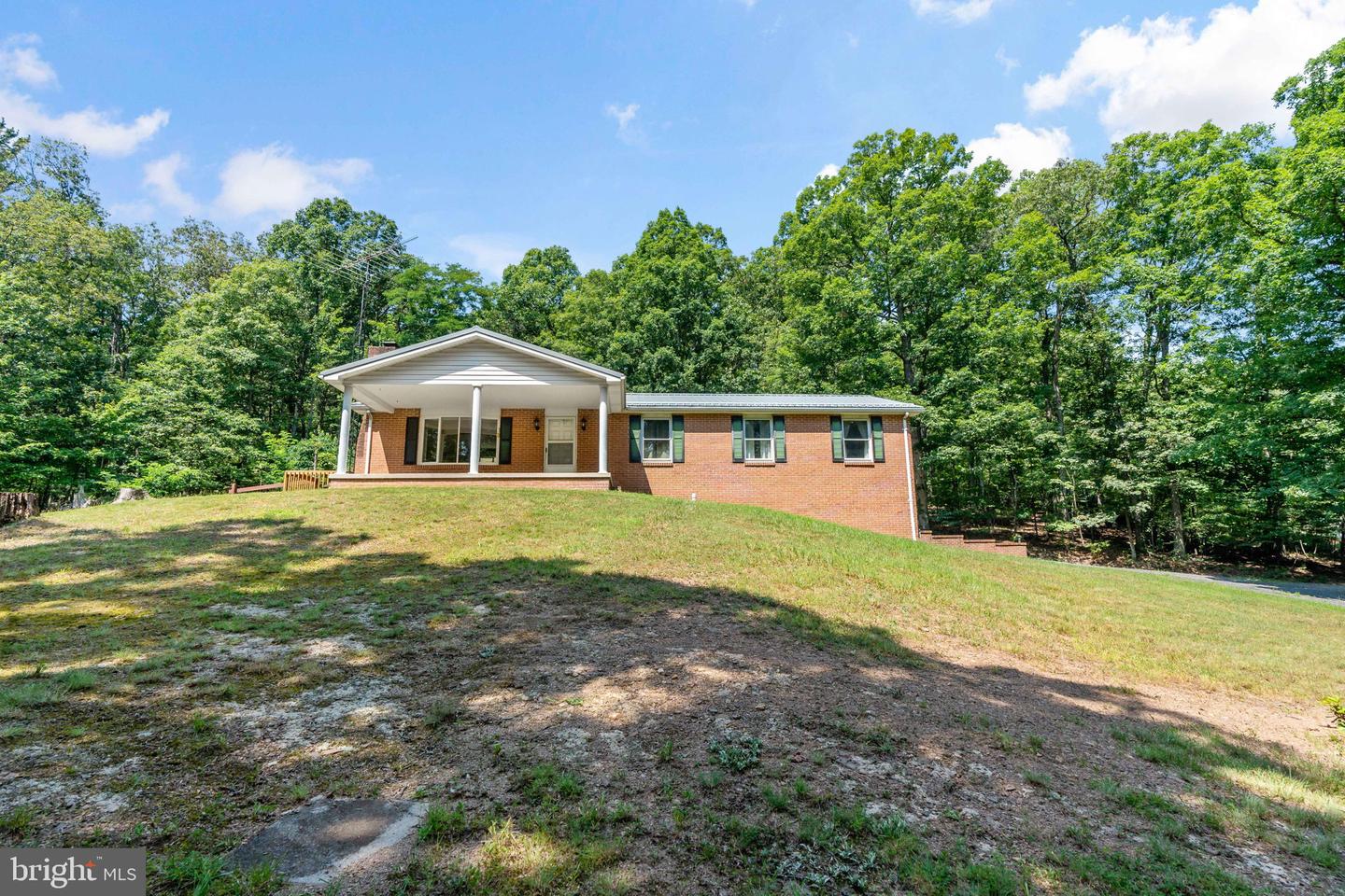6189 Milo School Road, Great Cacapon