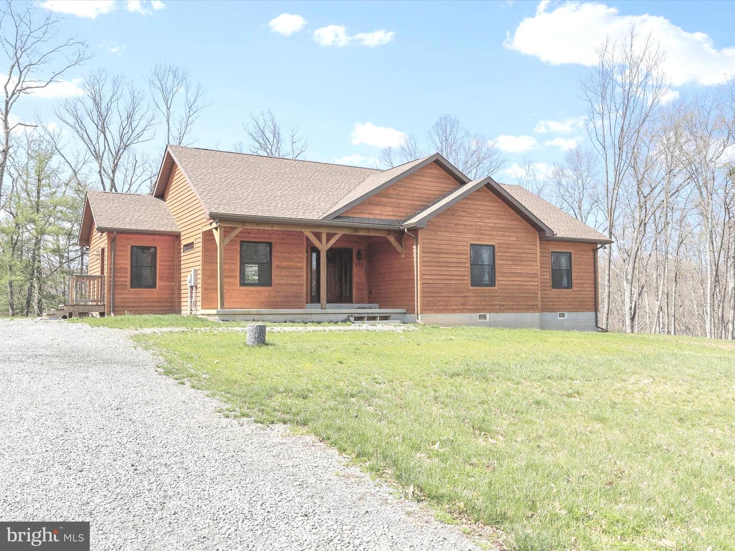 227 Key Pine Lane, Berkeley Springs