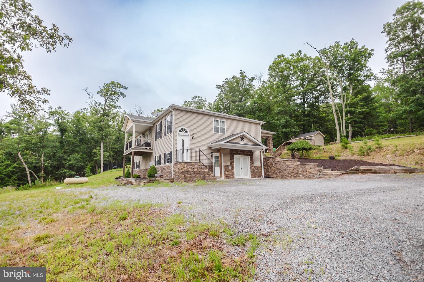 41 Sublime Way, Berkeley Springs