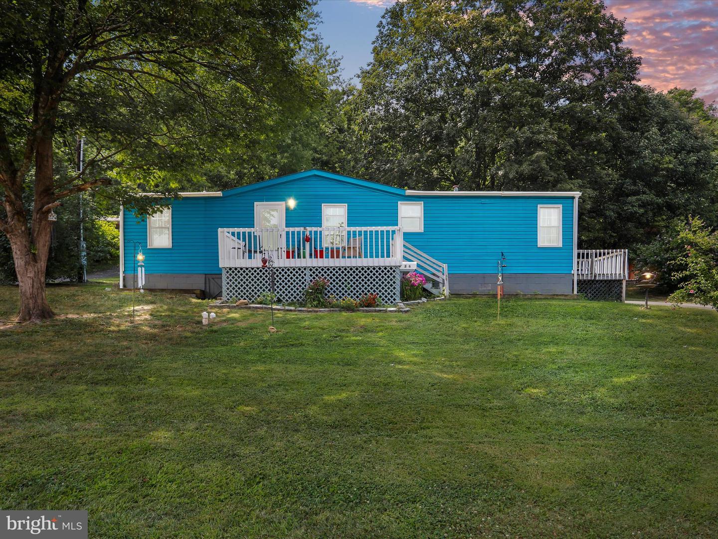 36 Concord Avenue, Berkeley Springs