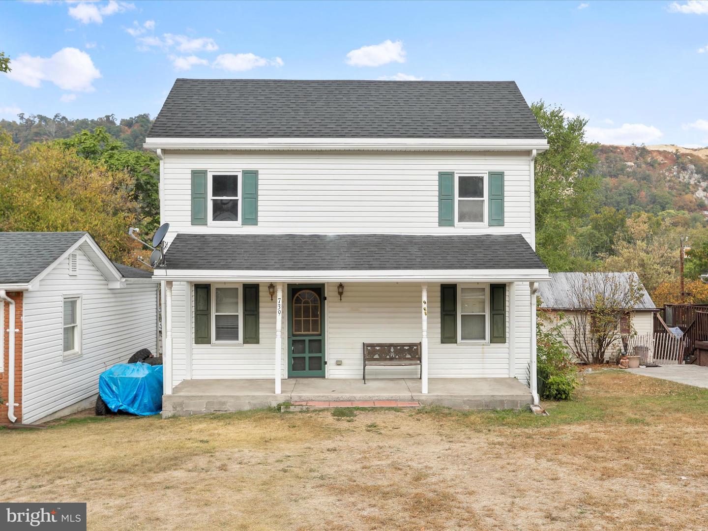 739 Harrison Avenue, Berkeley Springs