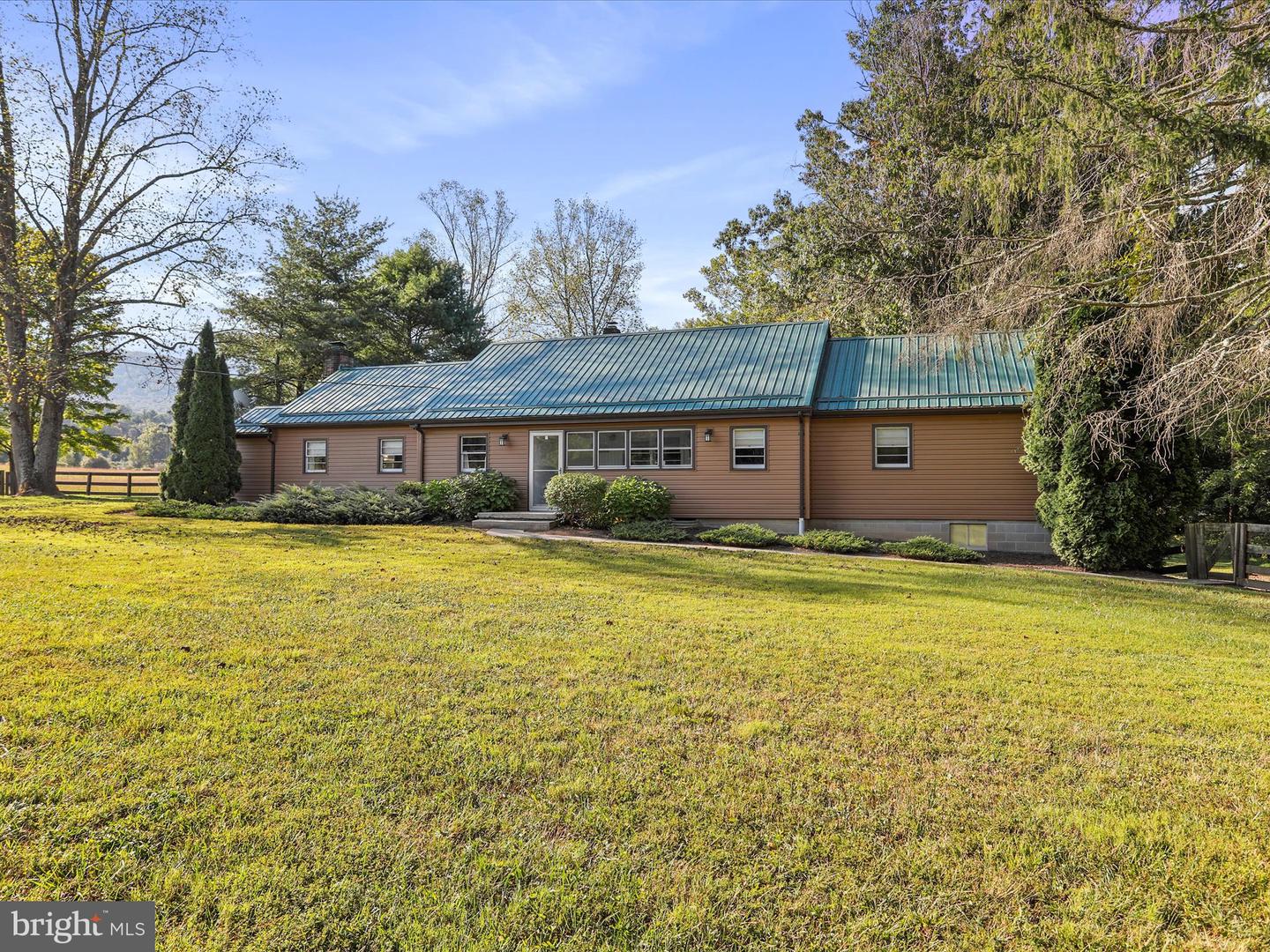 25 Millhaven Lane, Berkeley Springs