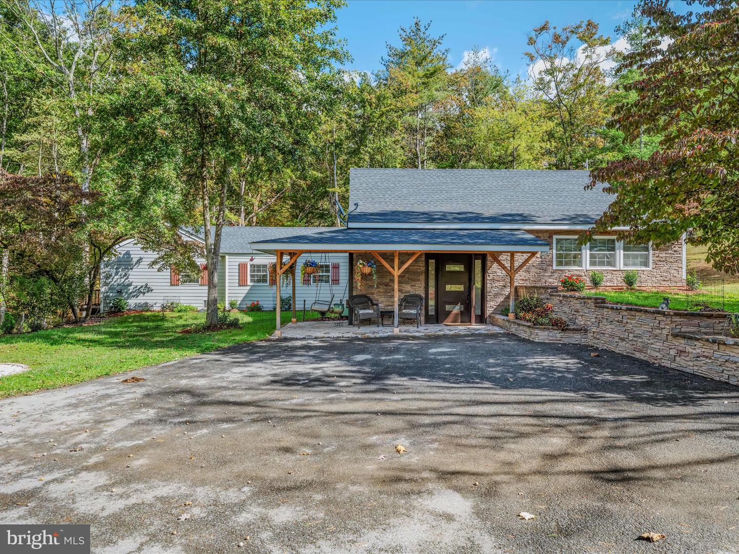 269 Mountain Laurel Drive
