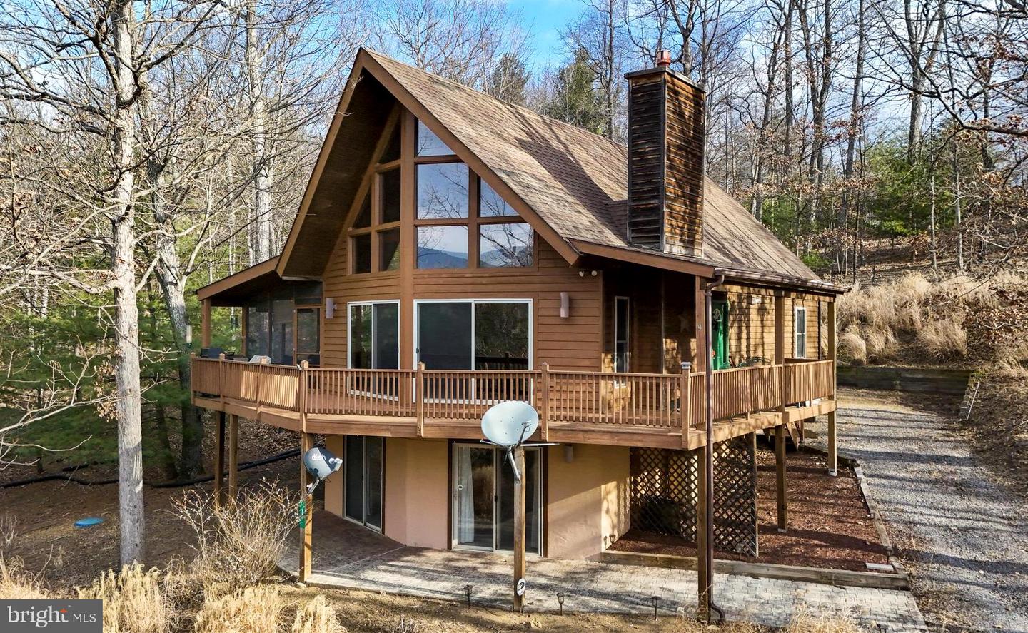 80 Purple Finch Lane, Berkeley Springs