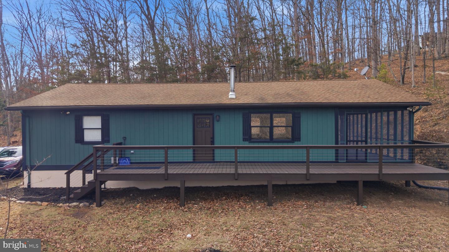 168 Pioneer Trail, Great Cacapon