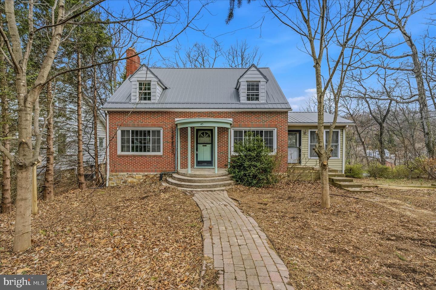 45 Rockwell Circle, Berkeley Springs