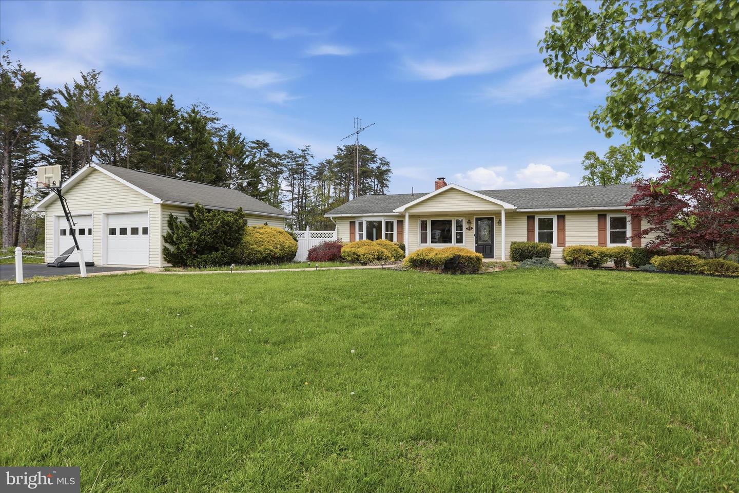 55 Highland Ridge Road