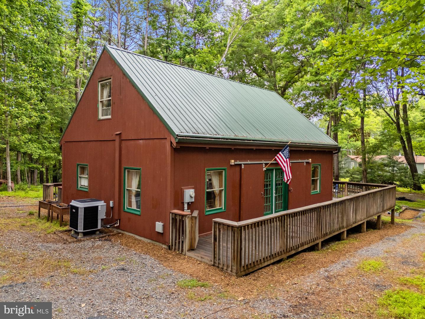 295 Creekview Lane