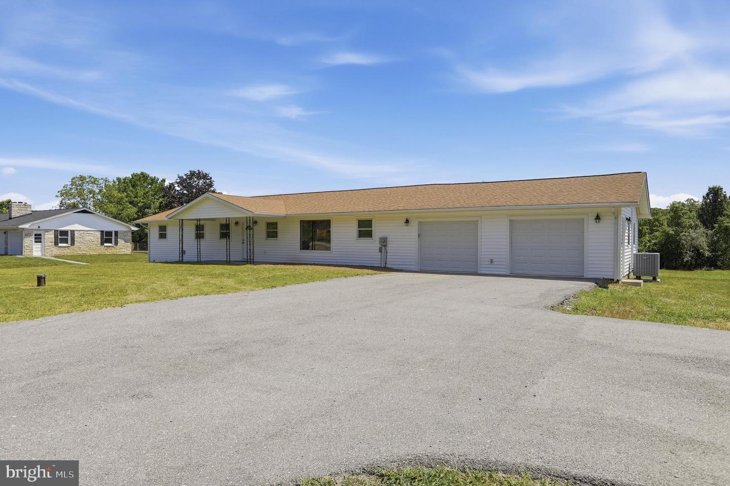 11223 Valley Road